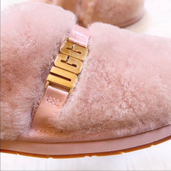 UGG Dalla UGG Metal Graphic Slippers In Quartz - Picture 2 of 8